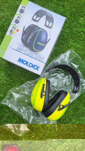 Earmuffs ear defenders - earmuffs,